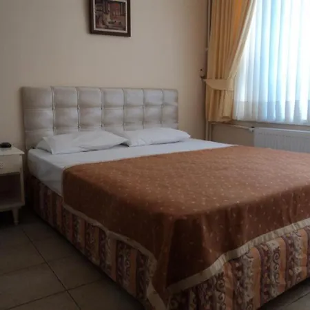 Yavuz Отель 3*